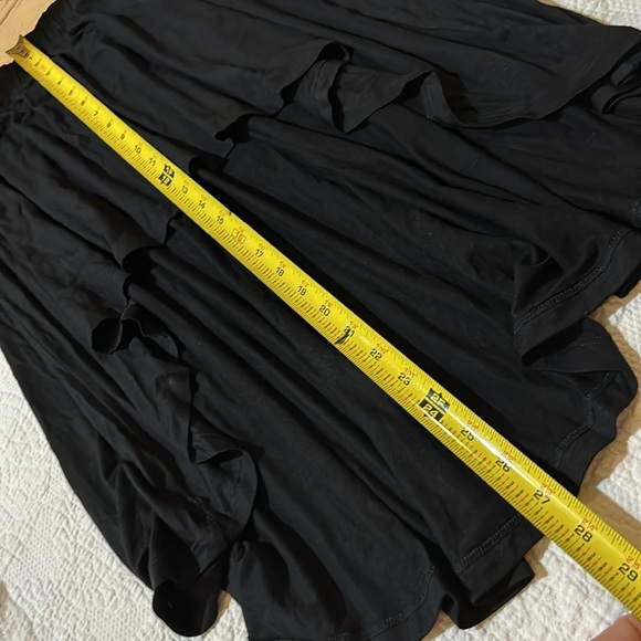 Guess Hi/Low Black Skirt. NWT. Small - Picture 7 of 7